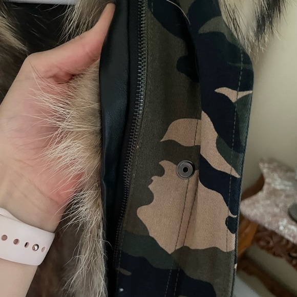 100% Raccoon Fur Coat - Picture 3 of 5